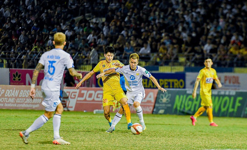 Thanh Hoá khó vô địch V-League với HLV Popov - Ảnh 1.