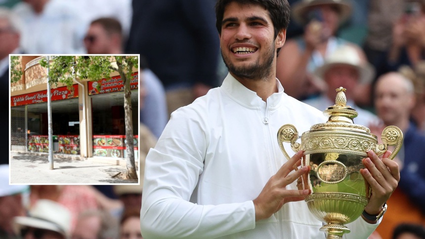 Alcaraz: Vô địch Wimbledon, vẫn sống bình dị - Ảnh 1. Alcaraz: Vô địch Wimbledon, vẫn sống bình dị - Ảnh 1.