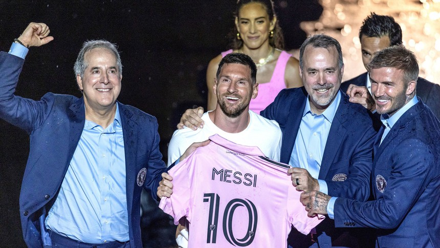 Messi mang gì đến sân Miami? - Ảnh 1.