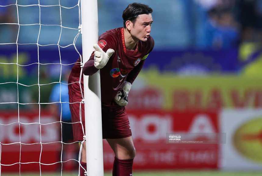 Giống Filip Nguyễn, Văn Lâm không quan tâm đến việc bị so sánh với đồng nghiệp - Ảnh 2. Giống Filip Nguyễn, Văn Lâm không quan tâm đến việc bị so sánh với đồng nghiệp - Ảnh 2.