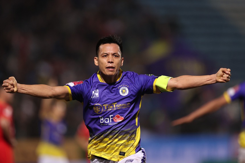 Văn Quyết chính thức trở lại thi đấu, sẵn sàng giúp Hà Nội FC đua vô địch với CAHN - Ảnh 2.