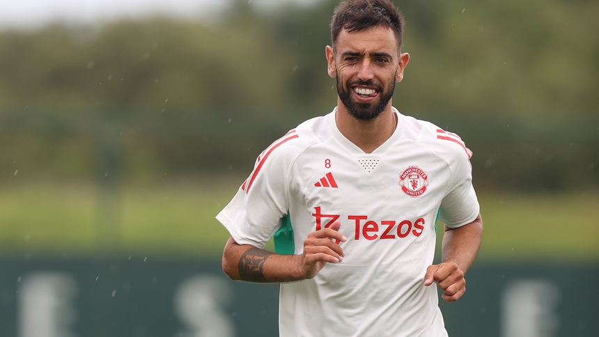 Tin bóng đá MU 18/7: MU đạt bước tiến đầu tiên trong việc mua tiền đạo mới, Maguire quyết định tương lai - Ảnh 3.