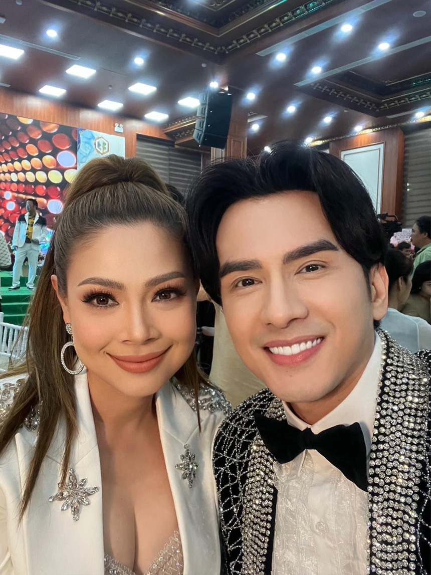 Sao Việt 18/7: Thanh Thảo từng muốn 'nên duyên' với Đan Trường, Lệ Quyên tiết lộ người luôn thả tim ảnh bikini đầu tiên - Ảnh 1.