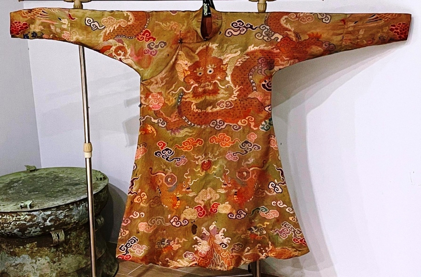 Những hiện vật vô giá thời Cần Vương (kỳ 3): Triều phục Cần Vương - Dù trong rừng vẫn phải đàng hoàng! - Ảnh 1.