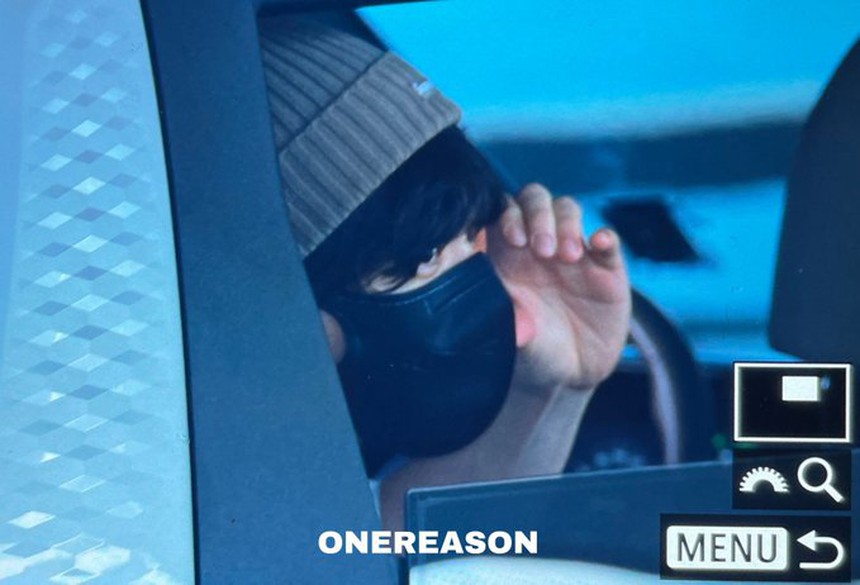 Các hoạt động quảng bá solo của Jungkook BTS xuất hiện khắp thế giới, điều gì đó 'bùng nổ'? - Ảnh 10.