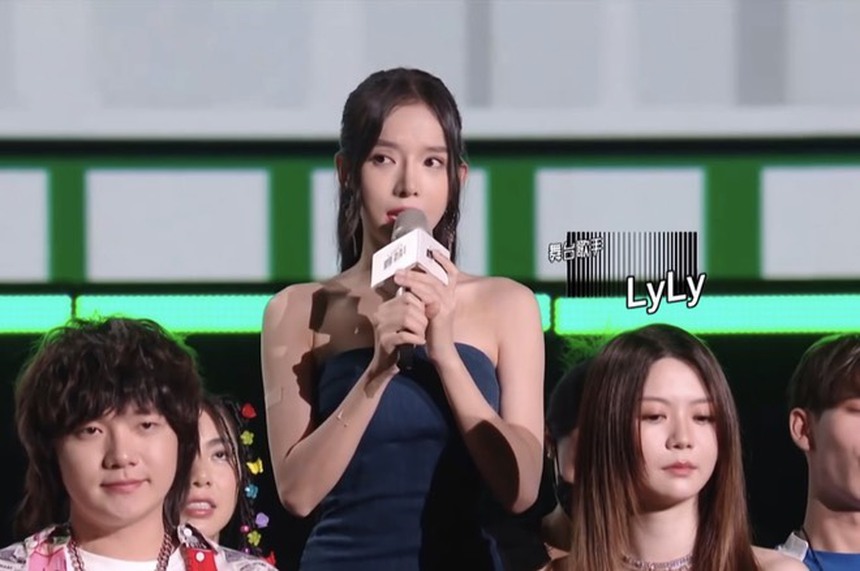 Sao Việt 2/7: Lâm Bảo Châu đập tan tin đồn rạn nứt; LyLy nối gót Chi Pu tham gia show quốc tế - Ảnh 2.