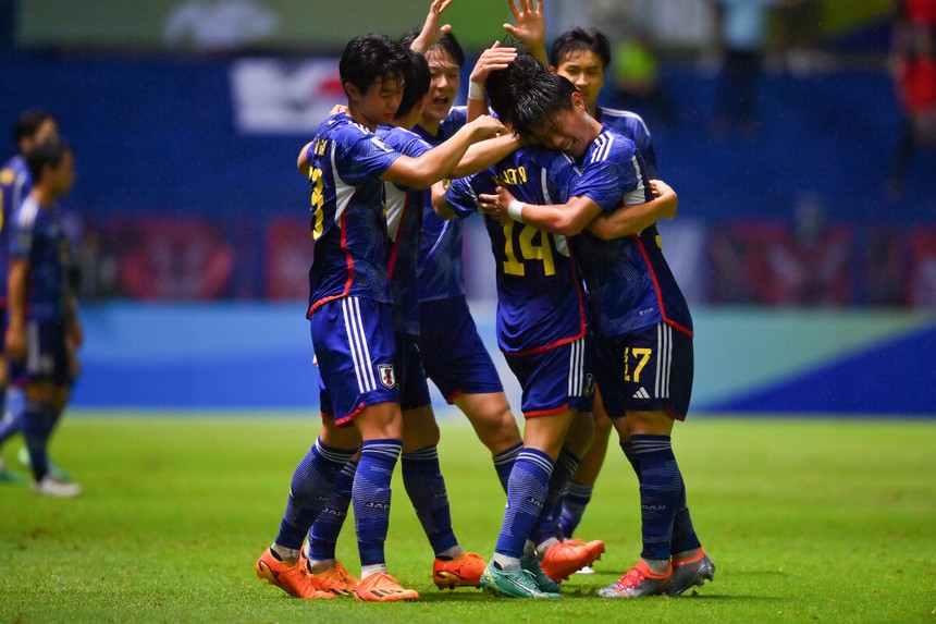 U17 Nhật Bản 'vùi dập' U17 Hàn Quốc, lên ngôi vô địch VCK U17 châu Á - Ảnh 3.