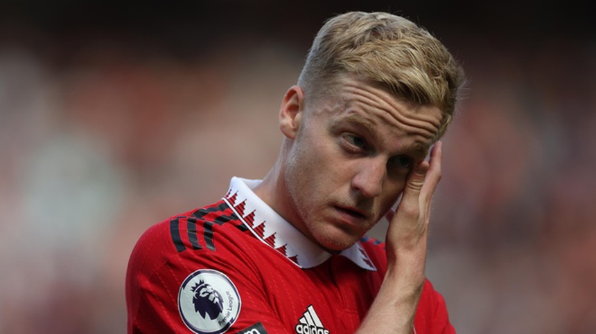 Tin chuyển nhượng MU 2/7: Ten Hag chốt thêm tiền vệ Serie A, Bruno Fernandes ve vãn SAO tuyển Pháp - Ảnh 6. Tin chuyển nhượng MU 2/7: Ten Hag chốt thêm tiền vệ Serie A, Bruno Fernandes ve vãn SAO tuyển Pháp - Ảnh 6.