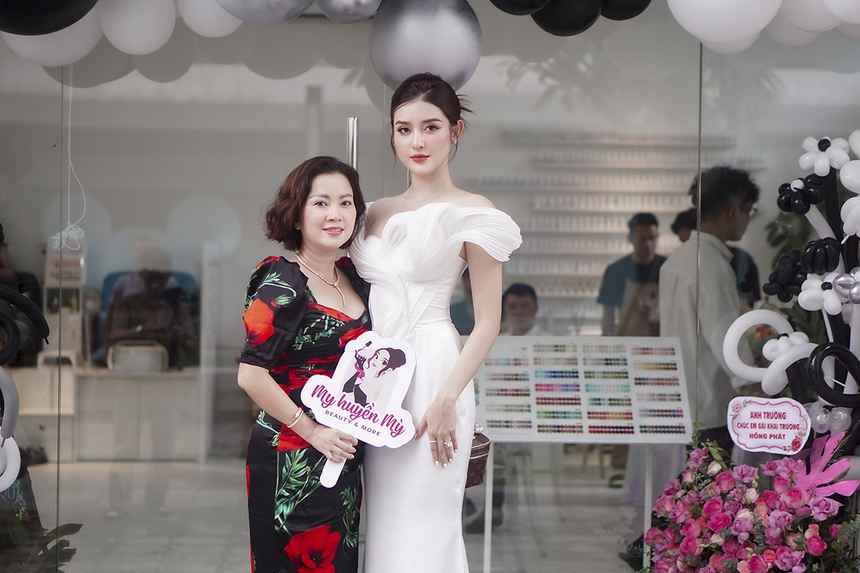 Rời xa showbiz, Á hậu Huyền My khởi nghiệp dự án kinh doanh đầu tay - Ảnh 2.