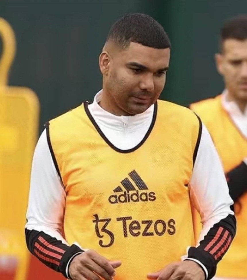 Casemiro tăng cân, bị chê béo, fan MU tá hỏa - Ảnh 6.