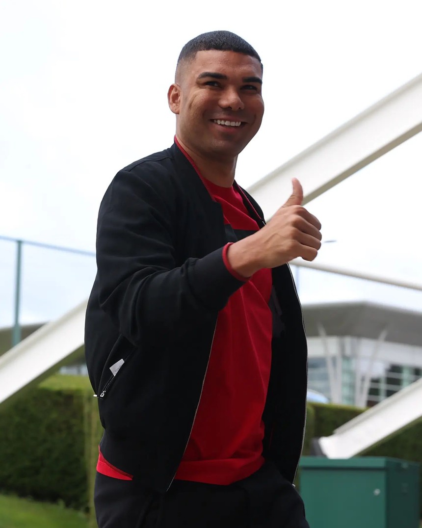 Casemiro tăng cân, bị chê béo, fan MU tá hỏa - Ảnh 4.