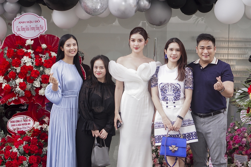 Rời xa showbiz, Á hậu Huyền My khởi nghiệp dự án kinh doanh đầu tay - Ảnh 12.