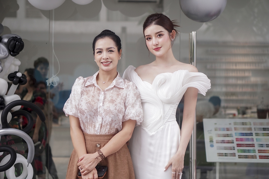 Rời xa showbiz, Á hậu Huyền My khởi nghiệp dự án kinh doanh đầu tay - Ảnh 13.