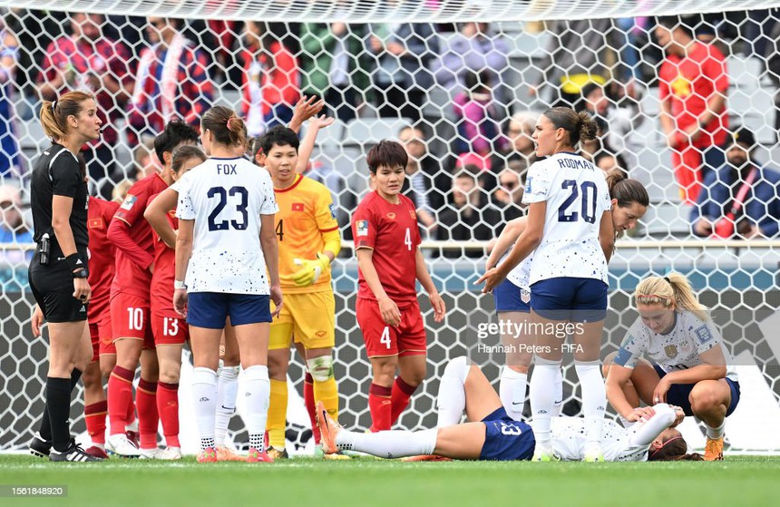 Chiến đấu quả cảm, ĐT nữ Việt Nam thua không quá đậm trước Mỹ - Ảnh 3.