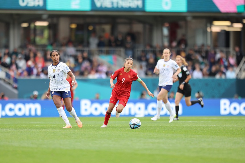 HLV đội tuyển Mỹ: 'Việt Nam chơi rất kỷ luật, gây ra rất nhiều khó khăn cho chúng tôi' - Ảnh 2.