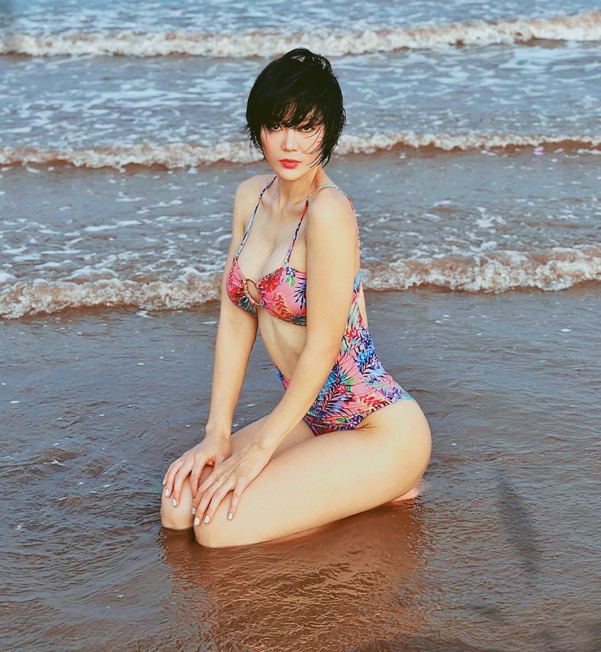 Sao Việt 22/7: Hứa Vĩ Văn hội ngộ trai đẹp Harry Lu, Hoa hậu H'Hen Niê ăn mặc giản dị lên rẫy xem cà phê - Ảnh 5.