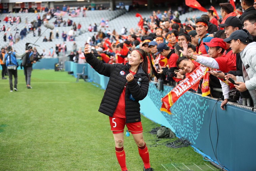 Bóng lăn trong tuần: Chúng tôi đang ở đây - Ảnh 1.