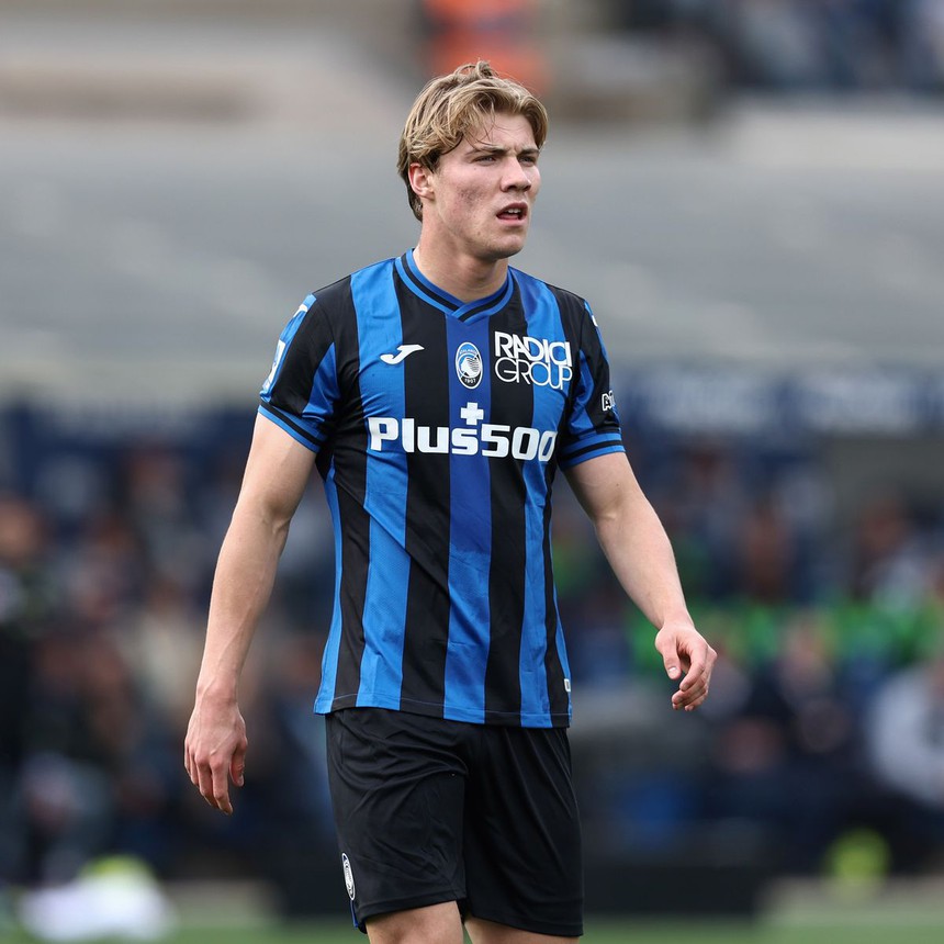 Tin chuyển nhượng MU 24/7: MU chiêu mộ thủ môn Nhật Bản, chia tay Elanga - Ảnh 2.