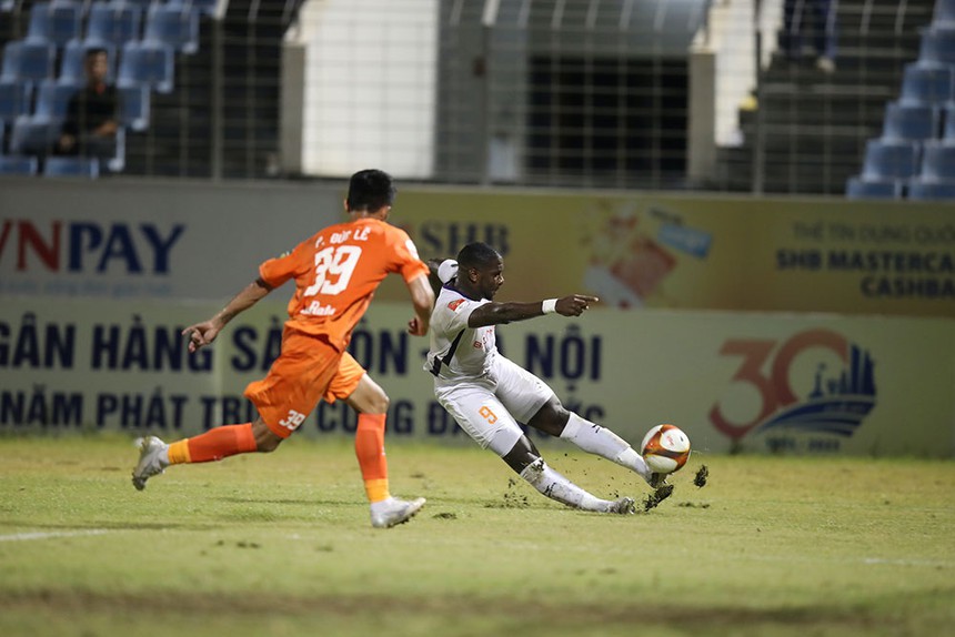 HLV Lê Huỳnh Đức chê Vua phá lưới V-League và sao U20 Việt Nam - Ảnh 3. HLV Lê Huỳnh Đức chê Vua phá lưới V-League và sao U20 Việt Nam - Ảnh 3.