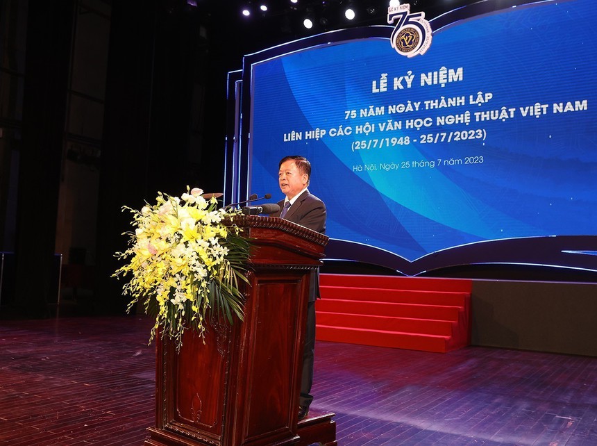 75 năm Liên hiệp các Hội văn học nghệ thuật Việt Nam: Nơi đoàn kết, tập hợp văn nghệ sỹ cả nước - Ảnh 4.