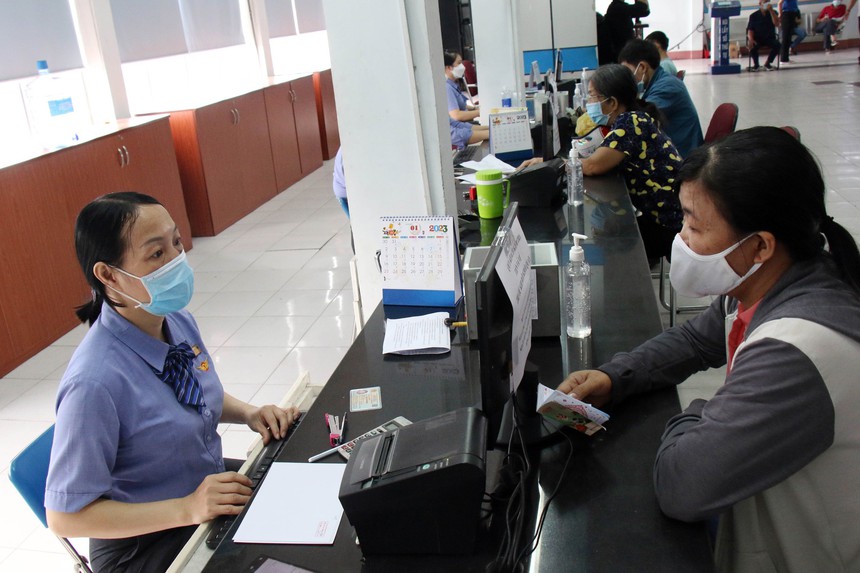 Bắt đầu mở bán vé tàu dịp lễ 2/9 - Ảnh 1.