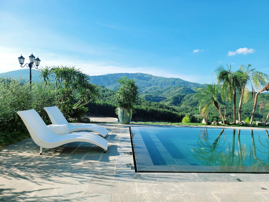 Cận cảnh căn biệt thự như resort 5 sao của diễn viên Mạnh Trường - Ảnh 3.