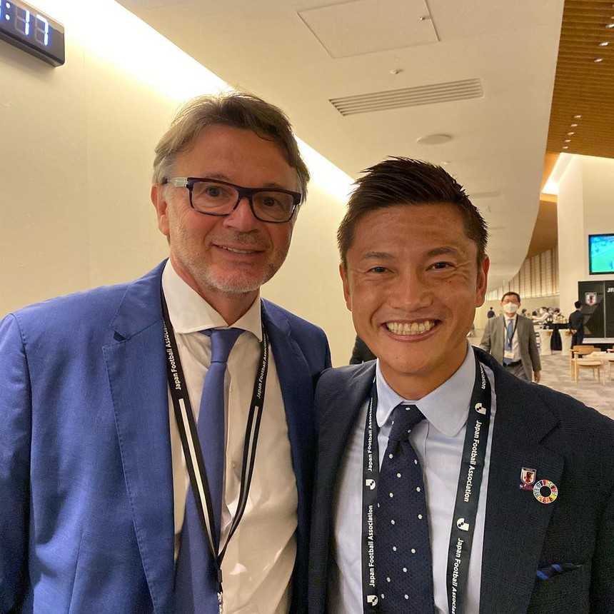 Công Phượng bất ngờ gặp trò cưng của HLV Troussier tại Nhật Bản - Ảnh 3. Công Phượng bất ngờ gặp trò cưng của HLV Troussier tại Nhật Bản - Ảnh 3.