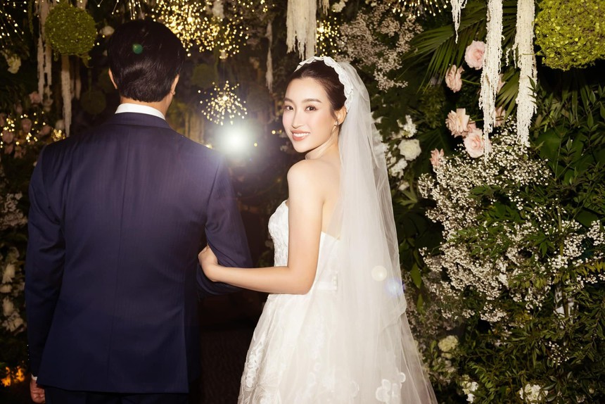 Kín tiếng lâm bồn, con gái Đỗ Mỹ Linh và chồng thiếu gia đã sắp đầy tháng - Ảnh 4.