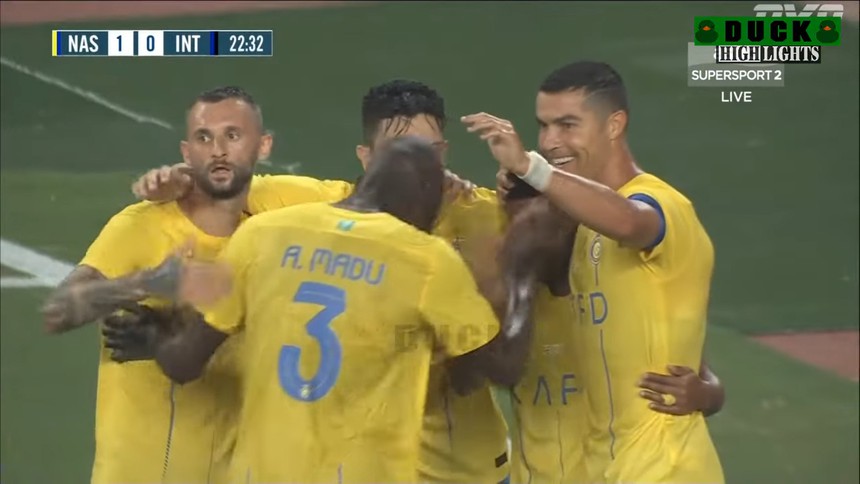 Al Nassr bất ngờ có bàn thắng dẫn trước Inter Milan trên đất Nhật - Ảnh 3. Al Nassr bất ngờ có bàn thắng dẫn trước Inter Milan trên đất Nhật - Ảnh 3.