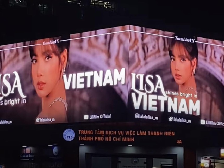 Fan Blackpink chi mạnh tay chào đón nhóm tới Việt Nam biểu diễn - Ảnh 1.