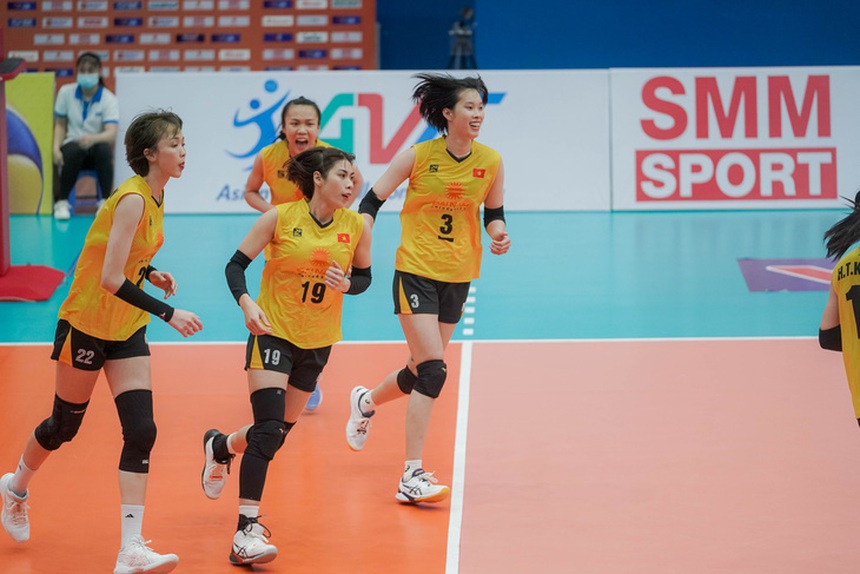 Thanh Thúy được Liên đoàn thế giới khen ngợi, fan quốc tế hy vọng chơi ở châu Âu - Ảnh 3. Thanh Thúy được Liên đoàn thế giới khen ngợi, fan quốc tế hy vọng chơi ở châu Âu - Ảnh 3.