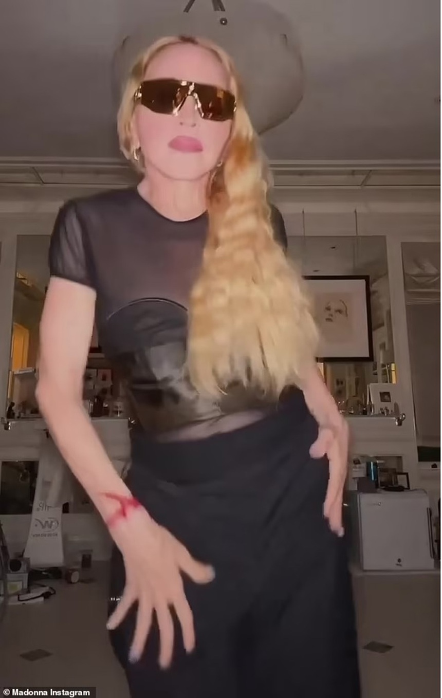 Madonna lại có thể nhảy múa, mừng kỷ niệm 40 năm phát hành album đầu tay - Ảnh 5.