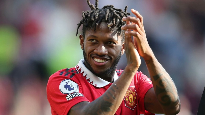 Tin chuyển nhượng MU 28/7: MU bất ngờ 'quay xe' với Dean Henderson, Maguire chọn gia nhập ông lớn châu Âu - Ảnh 5. Tin chuyển nhượng MU 28/7: MU bất ngờ 'quay xe' với Dean Henderson, Maguire chọn gia nhập ông lớn châu Âu - Ảnh 5.