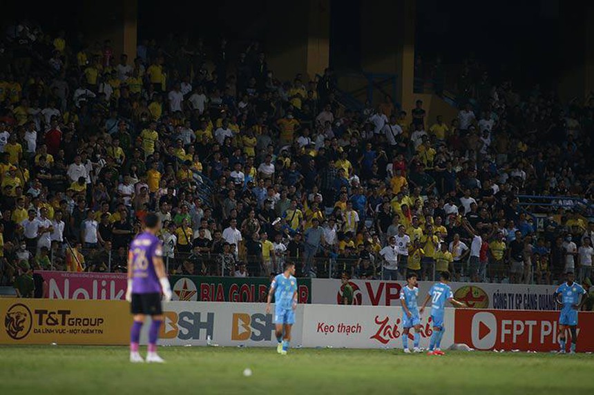 Tin nóng bóng đá sáng: PSG ra giá kỷ lục thế giới cho Mbappe, UEFA loại Juventus khỏi Cúp châu Âu - Ảnh 4.