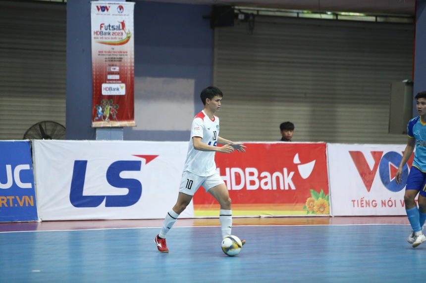 Cuộc đua vô địch futsal Việt Nam căng thẳng tới cùng - Ảnh 1. Cuộc đua vô địch futsal Việt Nam căng thẳng tới cùng - Ảnh 1.