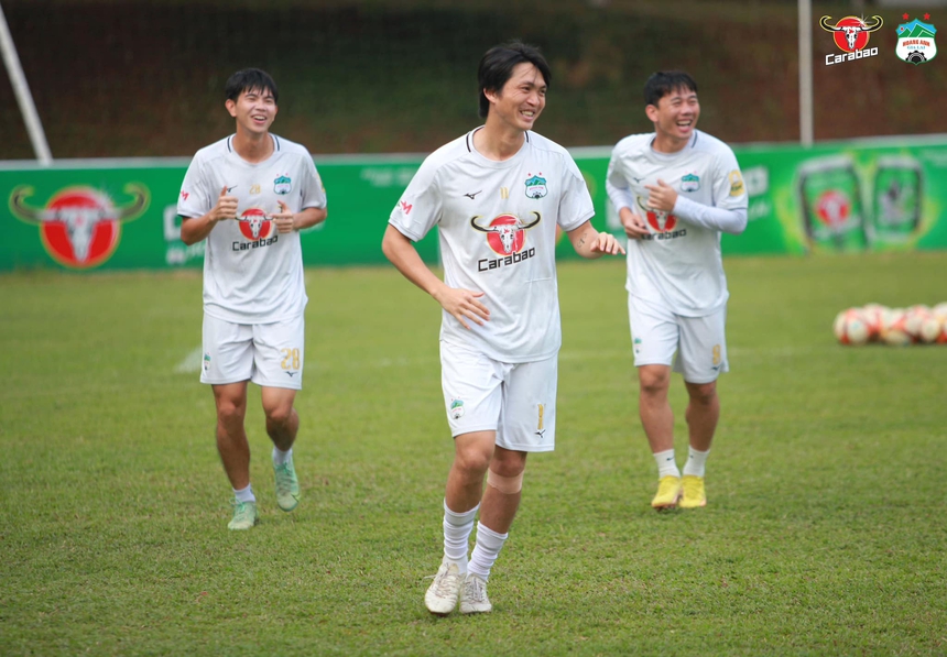 3 ngôi sao rời HAGL đua vô địch V-League, Tuấn Anh và Minh Vương tiếp tục dành ‘thanh xuân để trụ hạng’ - Ảnh 5.