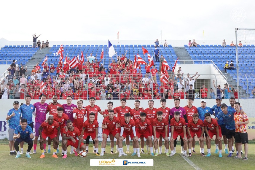 Chuyển nhượng bóng đá Việt ngày 3/7: CAHN sở hữu thống kê ấn tượng - Ảnh 2. Chuyển nhượng bóng đá Việt ngày 3/7: CAHN sở hữu thống kê ấn tượng - Ảnh 2.