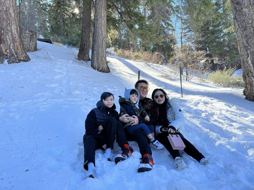 Đàm Vĩnh Hưng làm bố đơn thân ở tuổi 52, chi tiền mạnh tay nuôi 3 con khôn lớn - Ảnh 3.