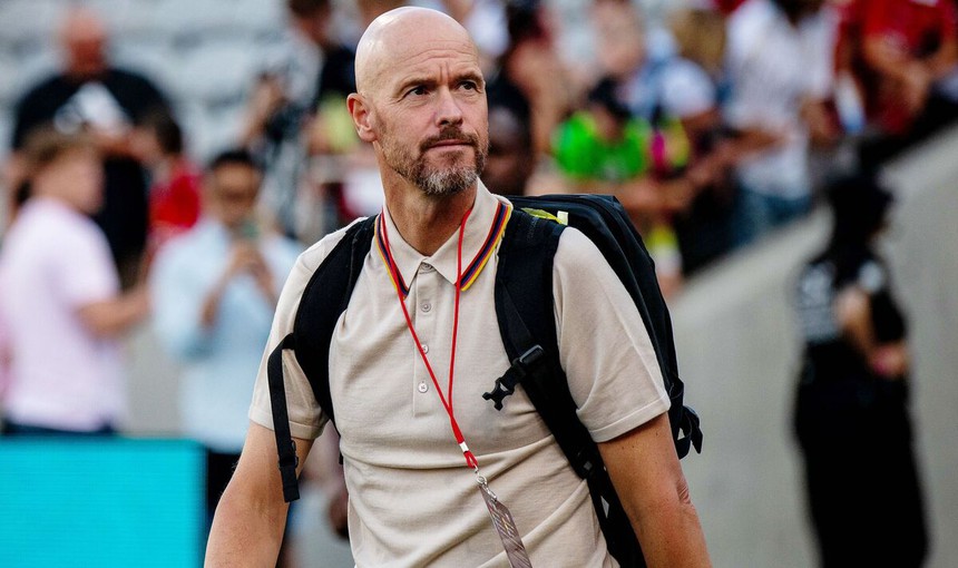 Hàng thủ MU: Dành cả mùa Hè để vá lỗi - Ảnh 1.