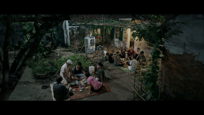 'Làng trong phố': Cặp trai xinh gái đẹp khiến quan hệ vợ chồng Hiếu Hoài căng 'như dây đàn' - Ảnh 6.