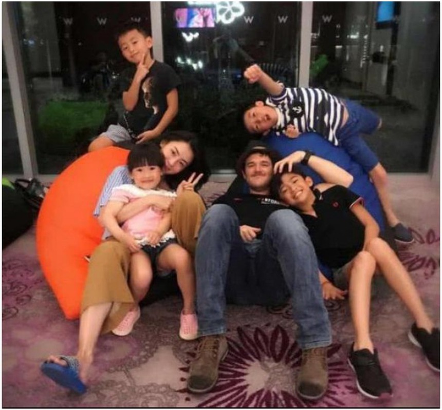 Trương Bá Chi và cuộc tình bí ẩn hậu ly hôn Tạ Đình Phong - Ảnh 13.