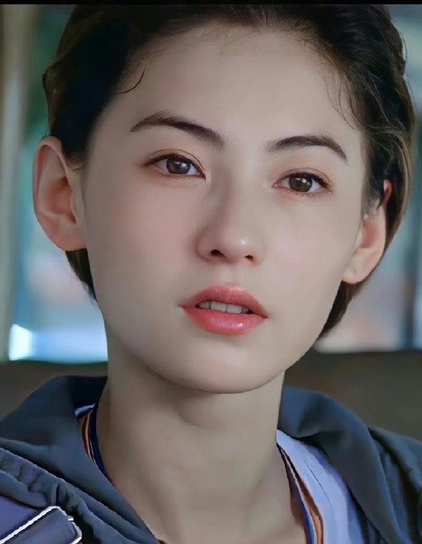 Trương Bá Chi và cuộc tình bí ẩn hậu ly hôn Tạ Đình Phong - Ảnh 2.