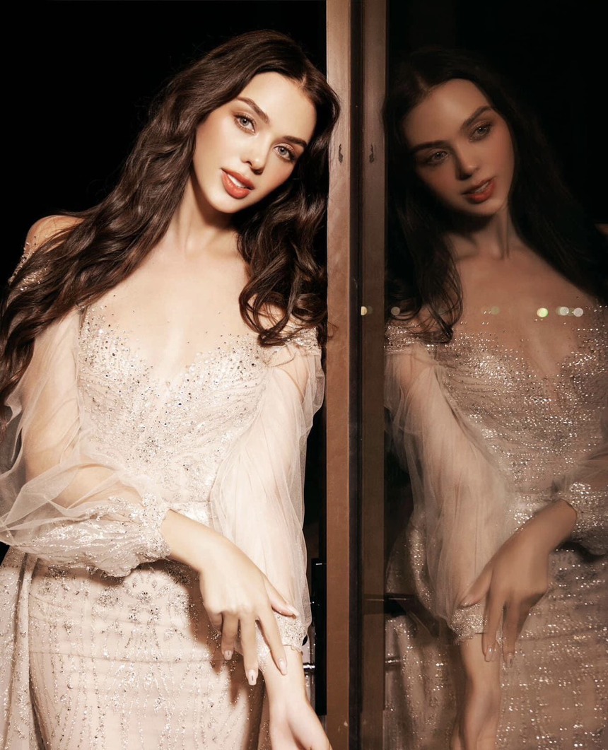 Vợ Tây Bùi Tiến Dũng: Sở hữu nhan sắc xinh đẹp, vóc dáng chuẩn như 'tạc tượng' dù mới sinh con - Ảnh 1.