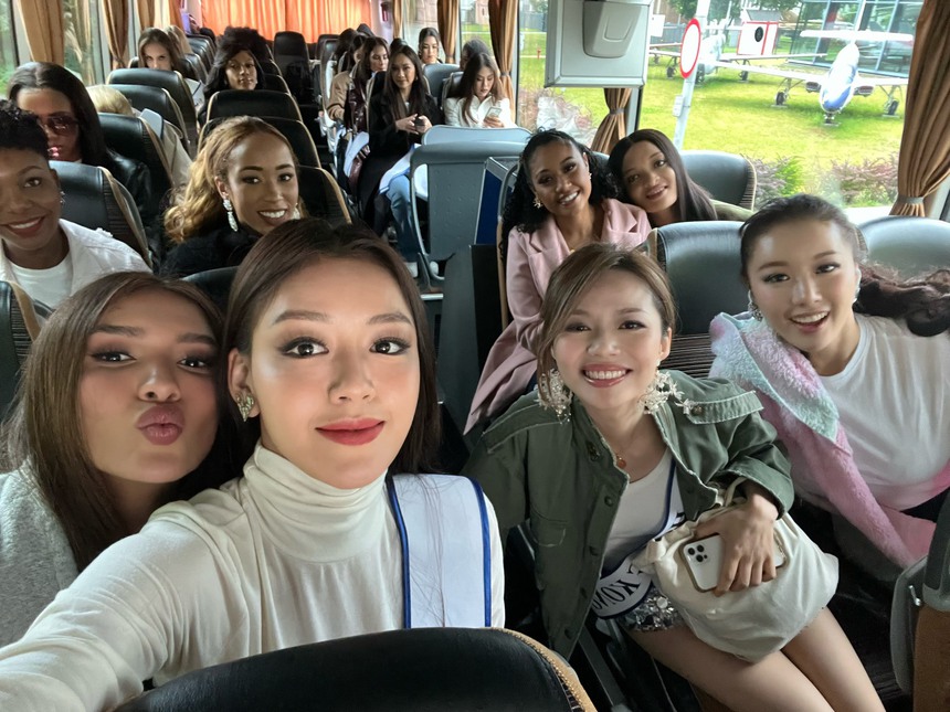 Nhan sắc sáng bừng của Đặng Thanh Ngân giữa dàn thí sinh Miss Supranational 2023 - Ảnh 8. Nhan sắc sáng bừng của Đặng Thanh Ngân giữa dàn thí sinh Miss Supranational 2023 - Ảnh 8.