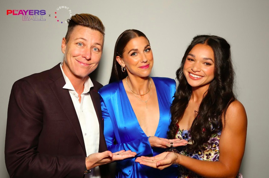 World Cup nữ 2023 - Đội tuyển nữ Mỹ: Vòng kết nối thống trị thế giới - Ảnh 1. World Cup nữ 2023 - Đội tuyển nữ Mỹ: Vòng kết nối thống trị thế giới - Ảnh 1.