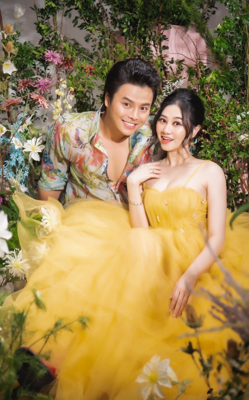 'Cô đào hát' - Sự trở lại của cải lương tâm lý xã hội - Ảnh 3. 'Cô đào hát' - Sự trở lại của cải lương tâm lý xã hội - Ảnh 3.