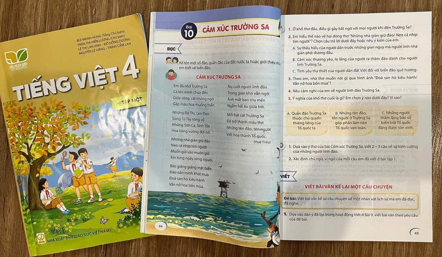 Gặp lại các tác giả được đưa vào sách giáo khoa - Nhà thơ Huệ Triệu: 'Trái tim của lính đảo Trường Sa thật đẹp đẽ' - Ảnh 3.