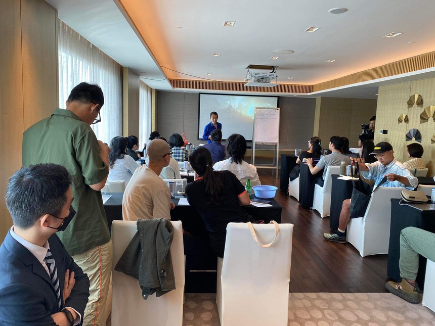 Workshop đặc biệt với Trần Anh Hùng dành cho các nhà làm phim trẻ Việt nam và quốc tế tại 'Gặp gỡ mùa thu' - Ảnh 2. Workshop đặc biệt với Trần Anh Hùng dành cho các nhà làm phim trẻ Việt nam và quốc tế tại 'Gặp gỡ mùa thu' - Ảnh 2.