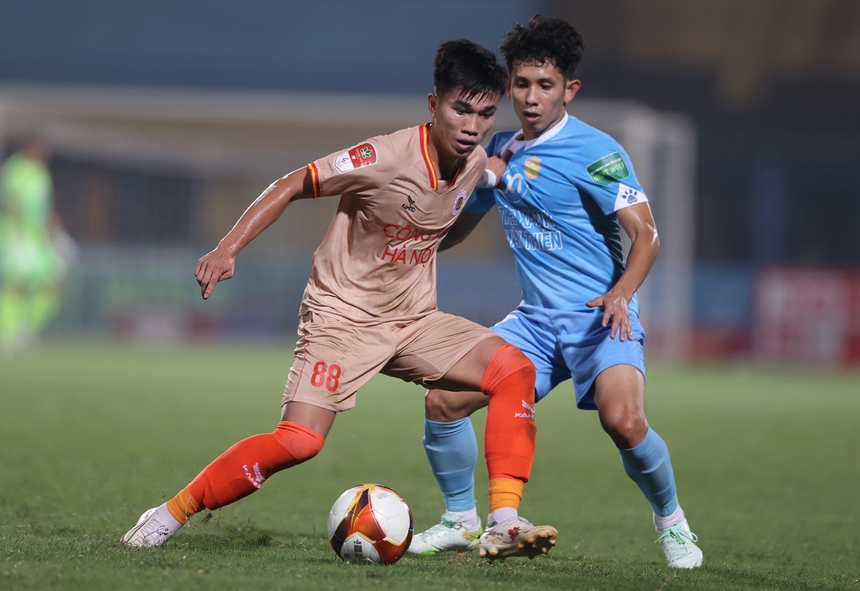 Đối thoại cuối tuần - HLV Trần Công Minh: “Chờ đợi những trận đấu chất lượng hơn” - Ảnh 1.