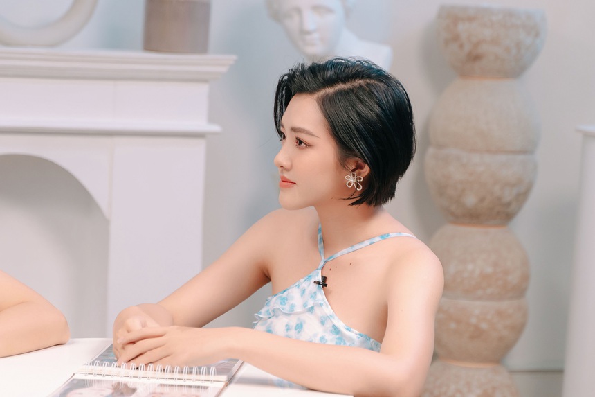 Trà Ngọc Hằng, Quản Hân rơi nước mắt khi trò chuyện với MC Giang Thái - Ảnh 3.